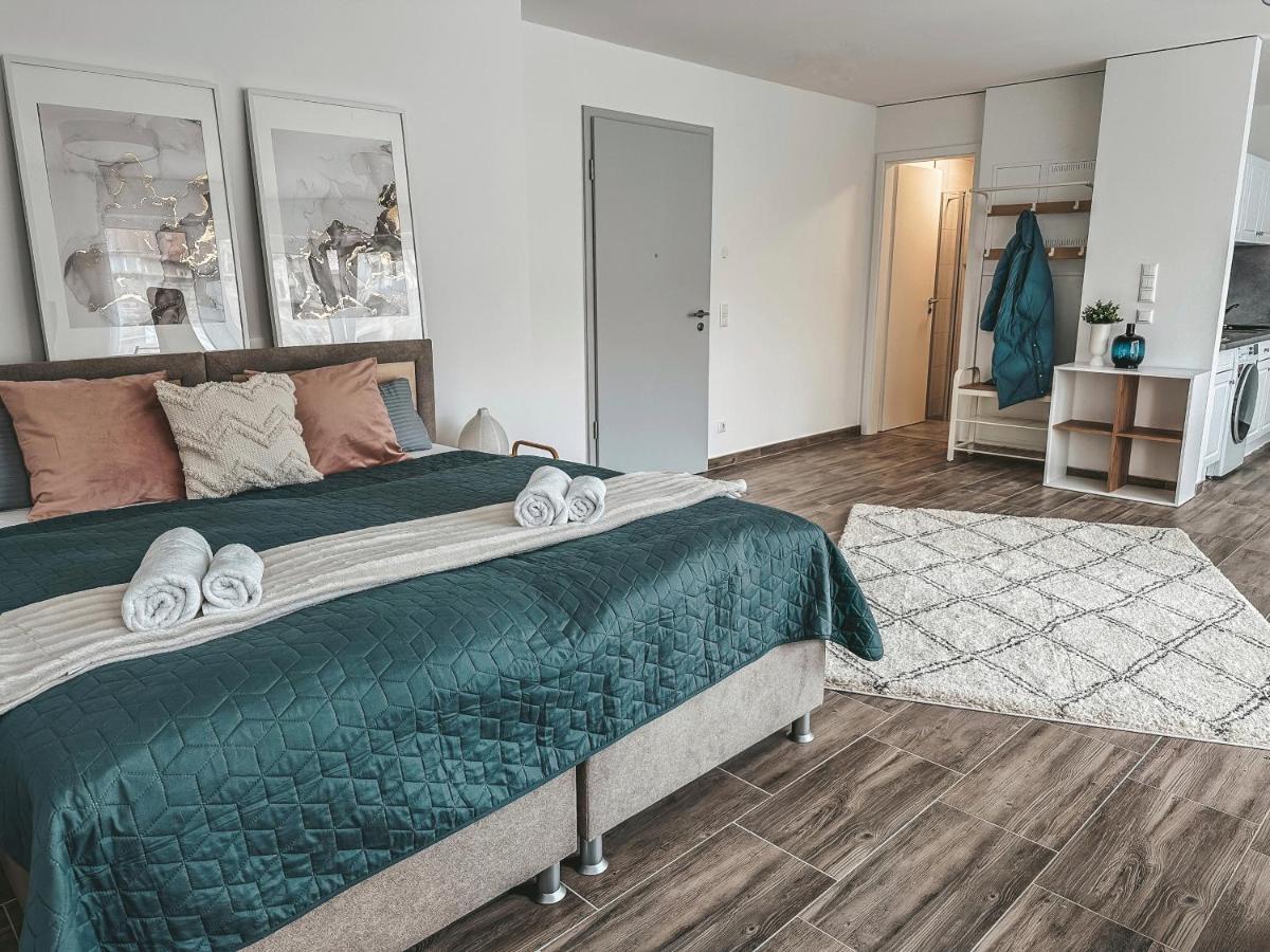Sali Homes Elegant And Stylish Retreat In Heart Of Bayreuth, Close To River Eksteriør billede
