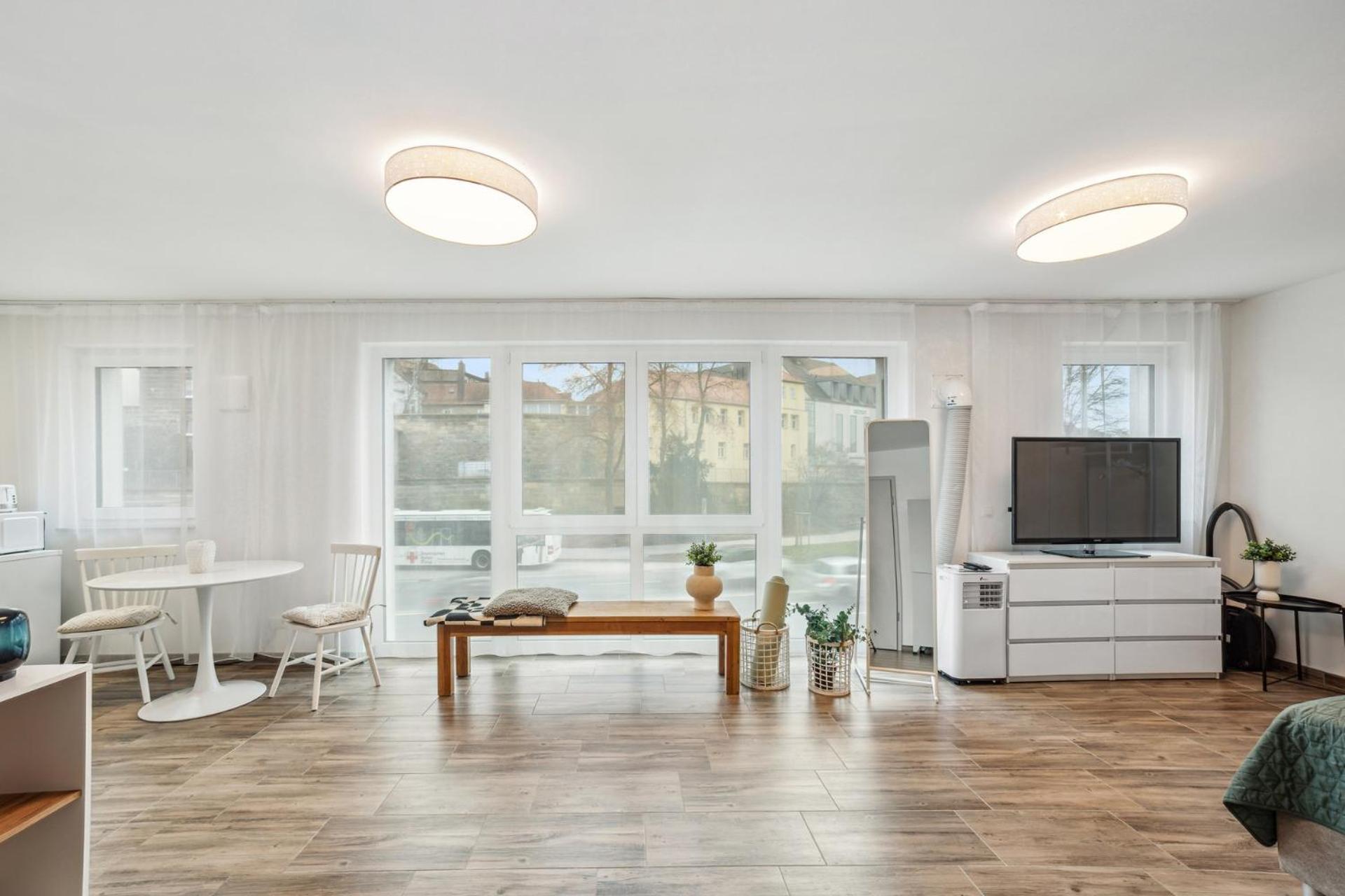 Sali Homes Elegant And Stylish Retreat In Heart Of Bayreuth, Close To River Eksteriør billede